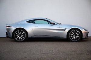 Aston Martin vantage